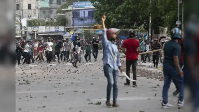 Bangladesh Violence: बांग्लादेश में फिर भड़की हिंसा, 91 से ज्यादा लोगों की मौत, छात्रों पर भड़कीं शेख हसीना