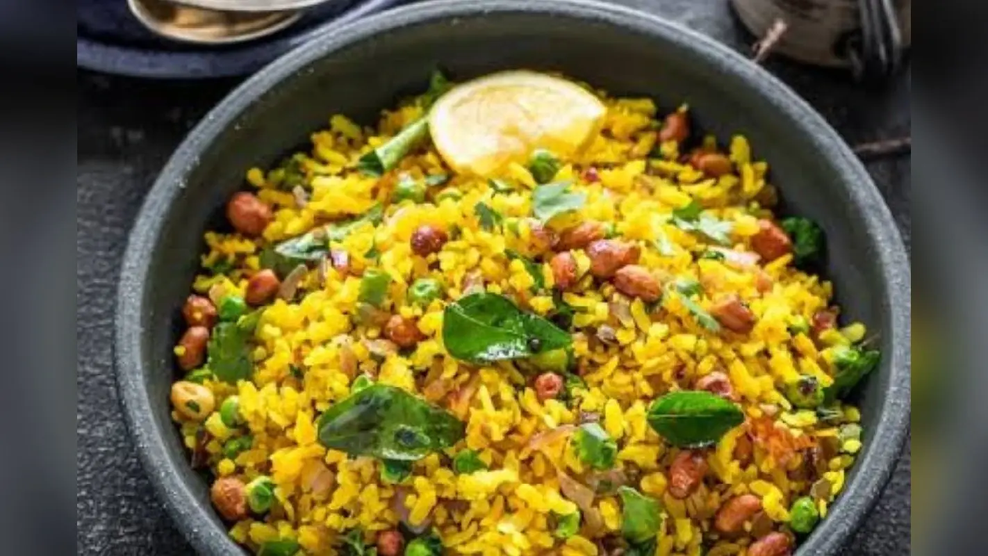 Weight Loss Food: अपनी डाइट चार्ट में एड करें ये ऑयल फ्री पोहा को, जानें विधि