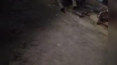 हाथरस सत्संग हादसे के बाद कथावाचकों ने ली सबक, प्रेमानंद ने बंद की परिक्रमा, धीरेंद्र शास्त्री ने आश्रम आने से रोका