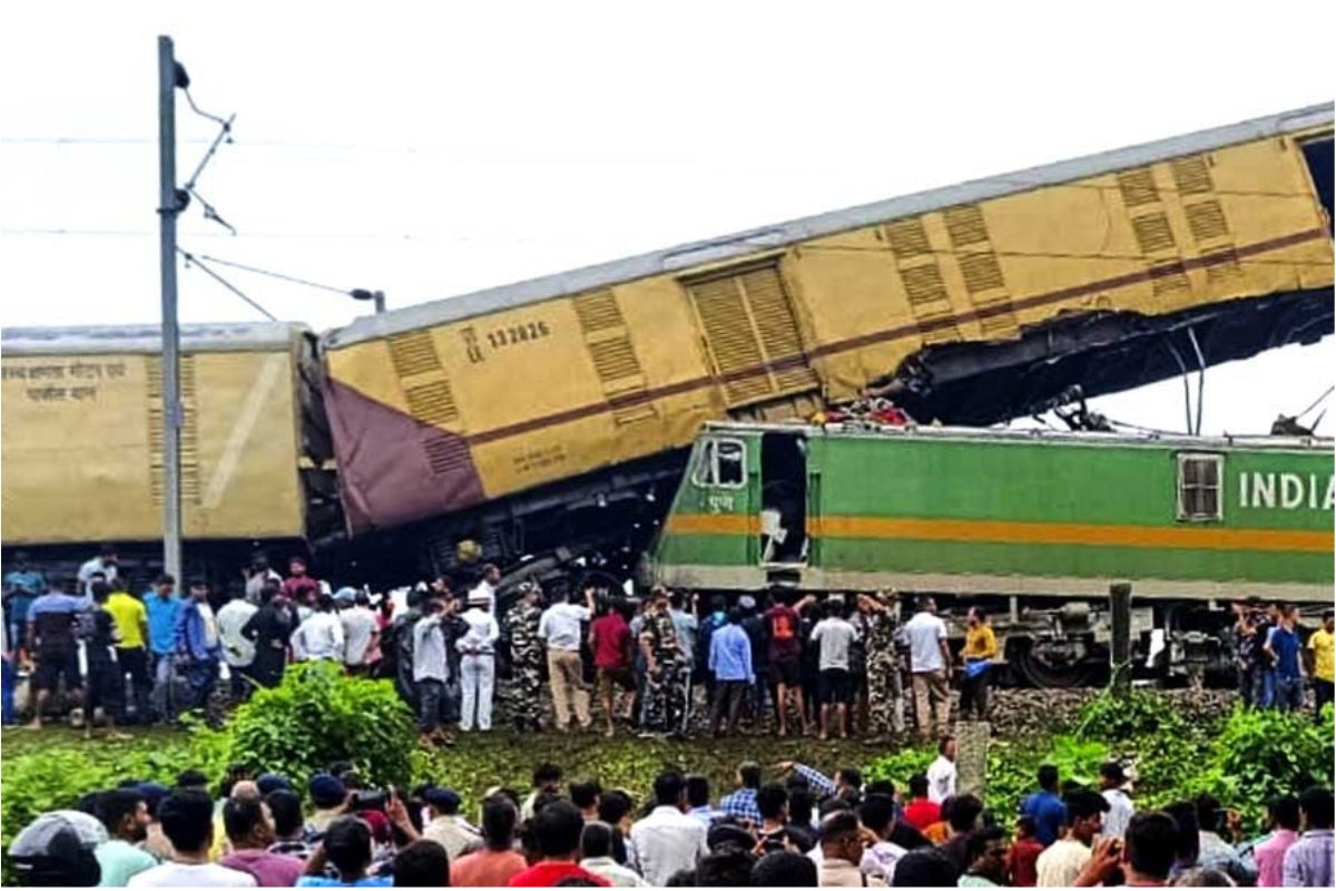 Kanchenjunga Express Accident : कंचनजंघा ट्रेन दुर्घटना पर रेलवे की आई रिपोर्ट, जानें हादसे की असली वजह