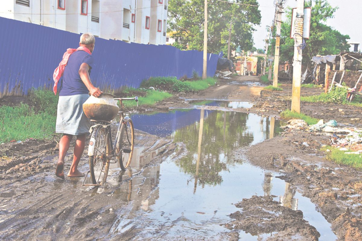 Farbisganj Road: फारबिसगंज में 1.72 करोड़ की सड़क-नाला निर्माण की जांच शुरू, अनियमितता पर उठे सवाल