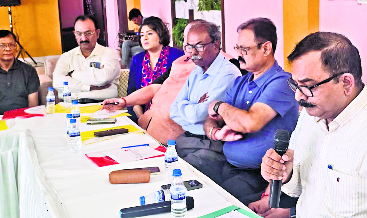Ranchi news : 20 अगस्त से बायोमीट्रिक उपस्थिति का विरोध करेंगे चिकित्सक