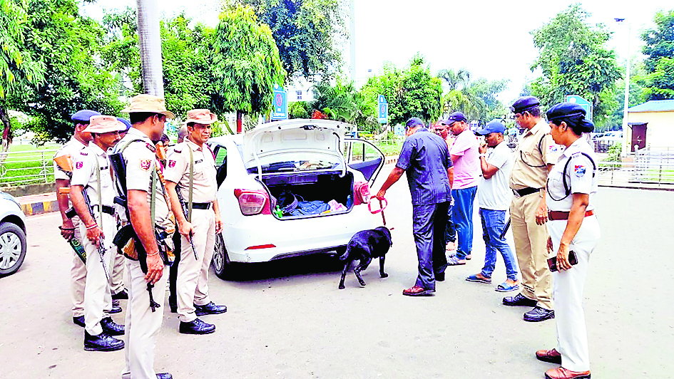 स्वतंत्रता दिवस के मद्देनजर जांच तेज