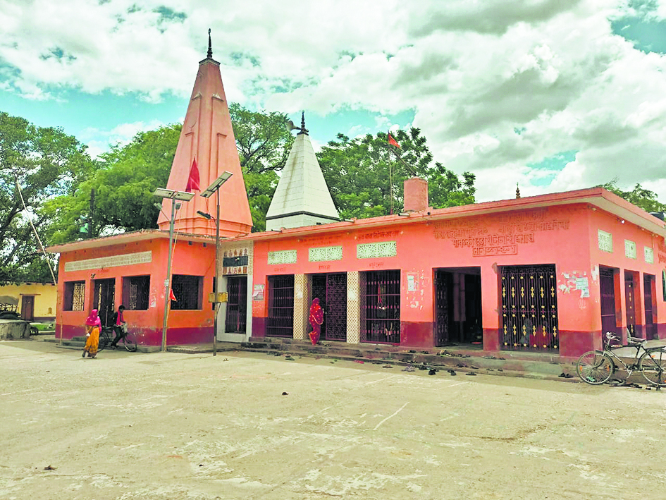 सिद्धेश्वरनाथ महादेव के दर्शनमात्र से पूर्ण होते हैं मनोरथ