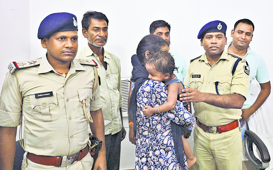 ऋषभ को 36 घंटे बाद अपहर्ताओं ने पुलिस के दबाव में किया मुक्त