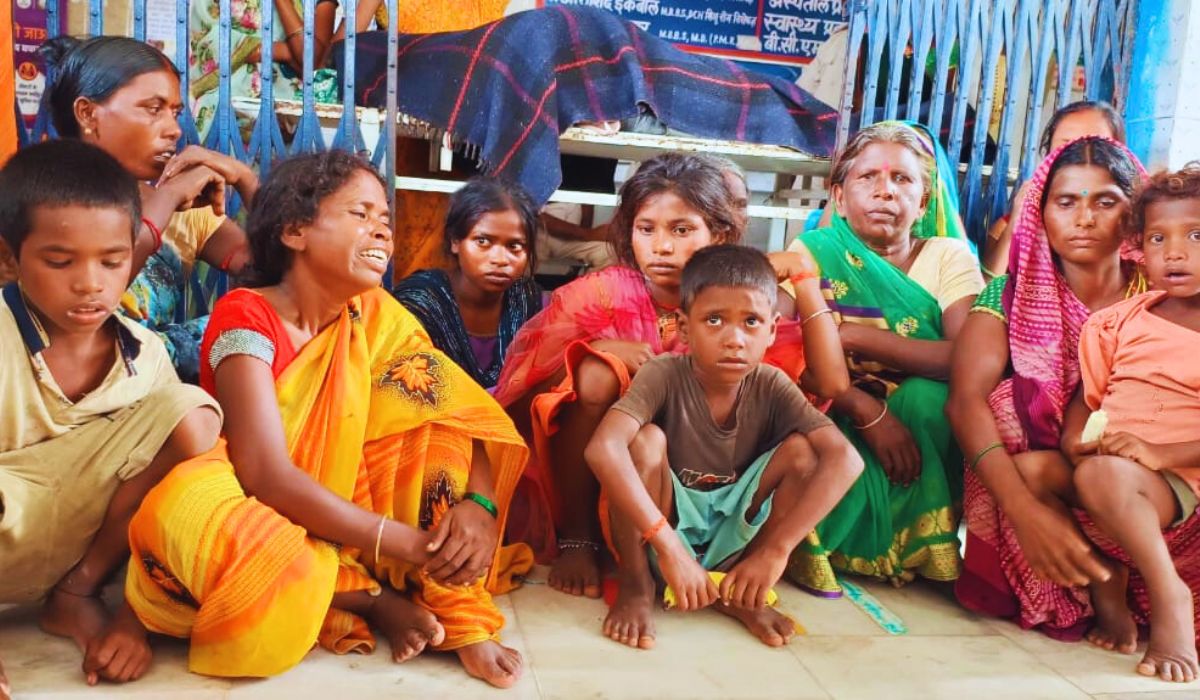 गया के एक अनुमंडलीय अस्पताल में इलाज के अभाव में मरीज की मौत, आक्रोशित परिजन कर रहे हंगामा…