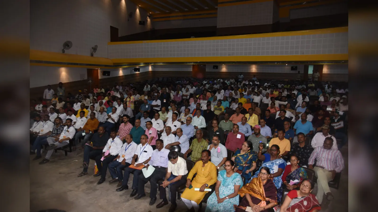 जिला प्रशासन और दुर्गा पूजा कमेटी को तय करना होगा कि दुर्गोत्सव बेहतर ढंग से मनाये : उपायुक्त