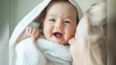 Baby Girl Cute Name: S अक्षर से रखें अपनी रानी बिटिया का नाम, जानें नाम का अर्थ