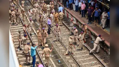 Badlapur Case: रिवाल्वर छीनकर भाग रहा था बदलापुर दुष्कर्म मामले का आरोपी, पुलिस एनकाउंटर में मौत