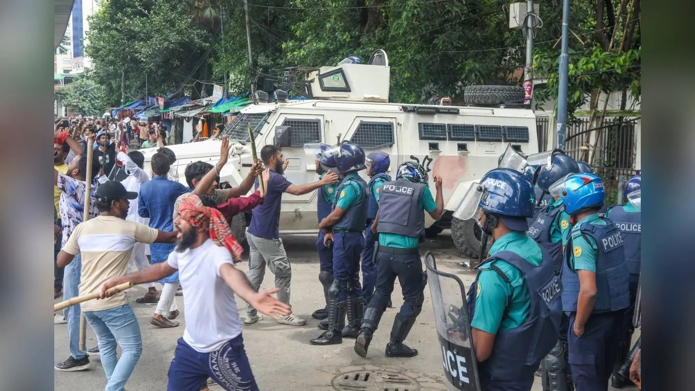 Bangladesh Protests: बांग्लादेश में हिंदुओं को कितनी बार बनाया गया निशाना? आंकड़ों पर डालें एक नजर
