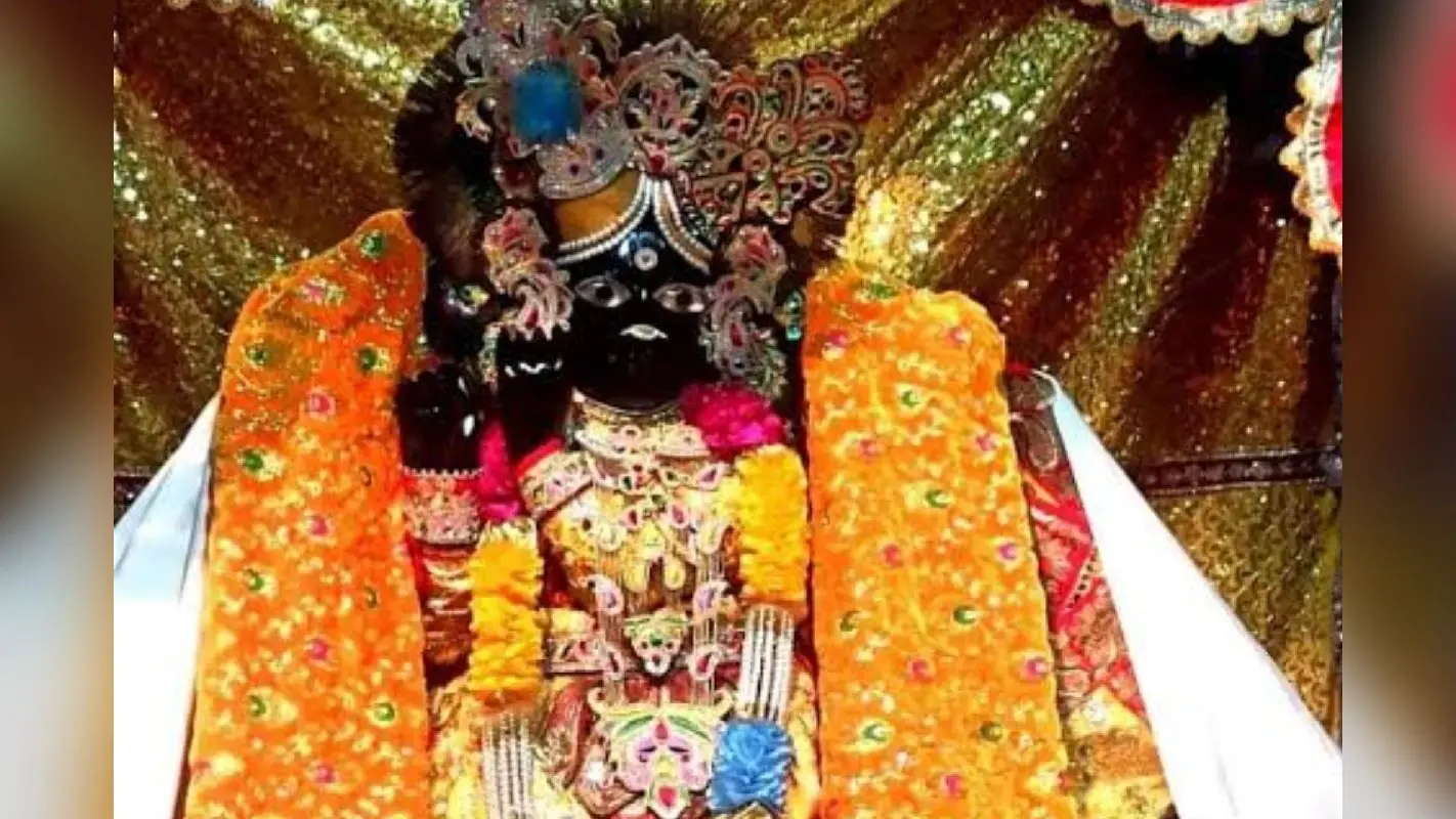Janmashtami 2024: जन्माष्टमी पर करें बांके बिहारी के दर्शन, क्या होगा श्रीकृष्ण जन्मोत्सव का शेड्यूल