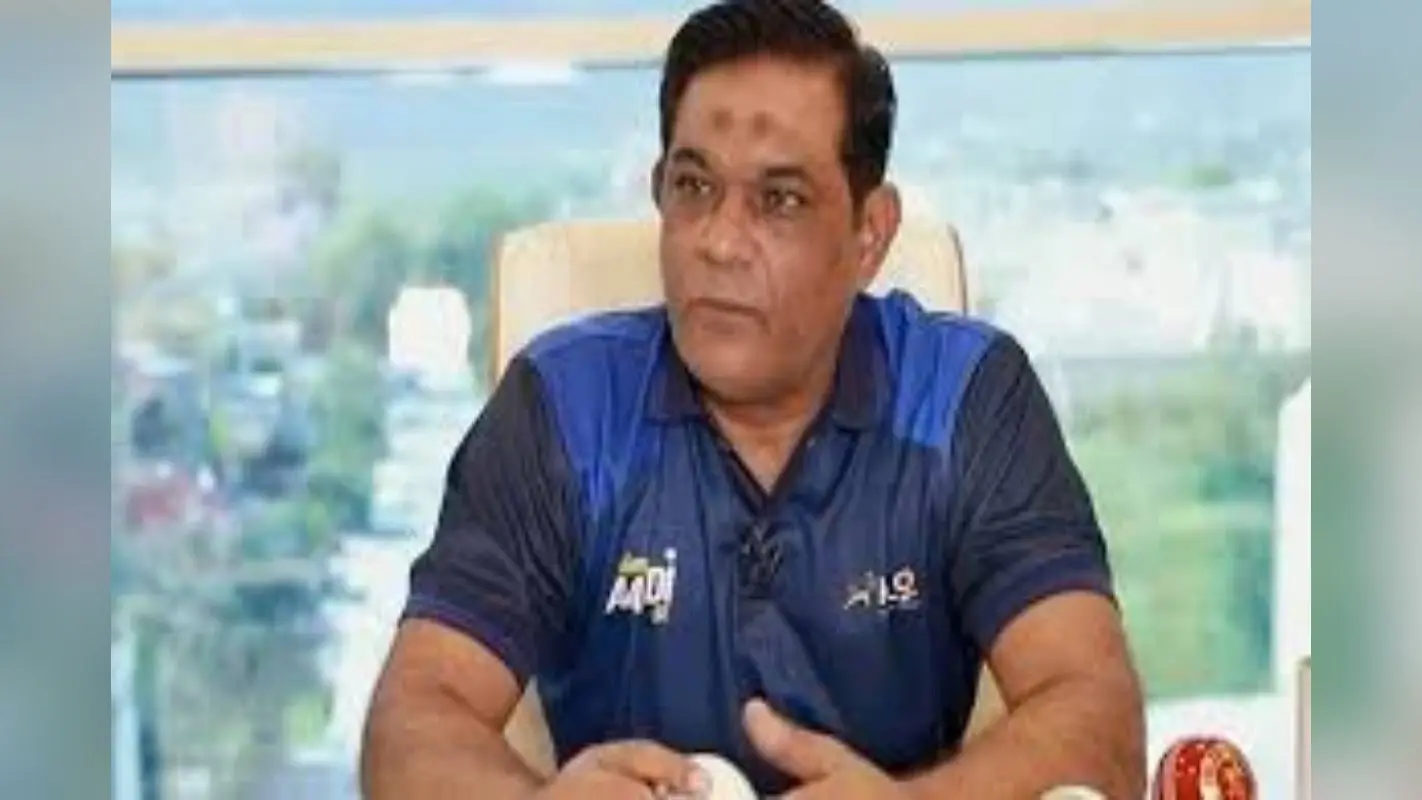 Champions Trophy 2025: पाकिस्तान की खुल गई पोल, गड्ढे में स्टेडियम ‘ना सीट, ना बाथरूम…’
