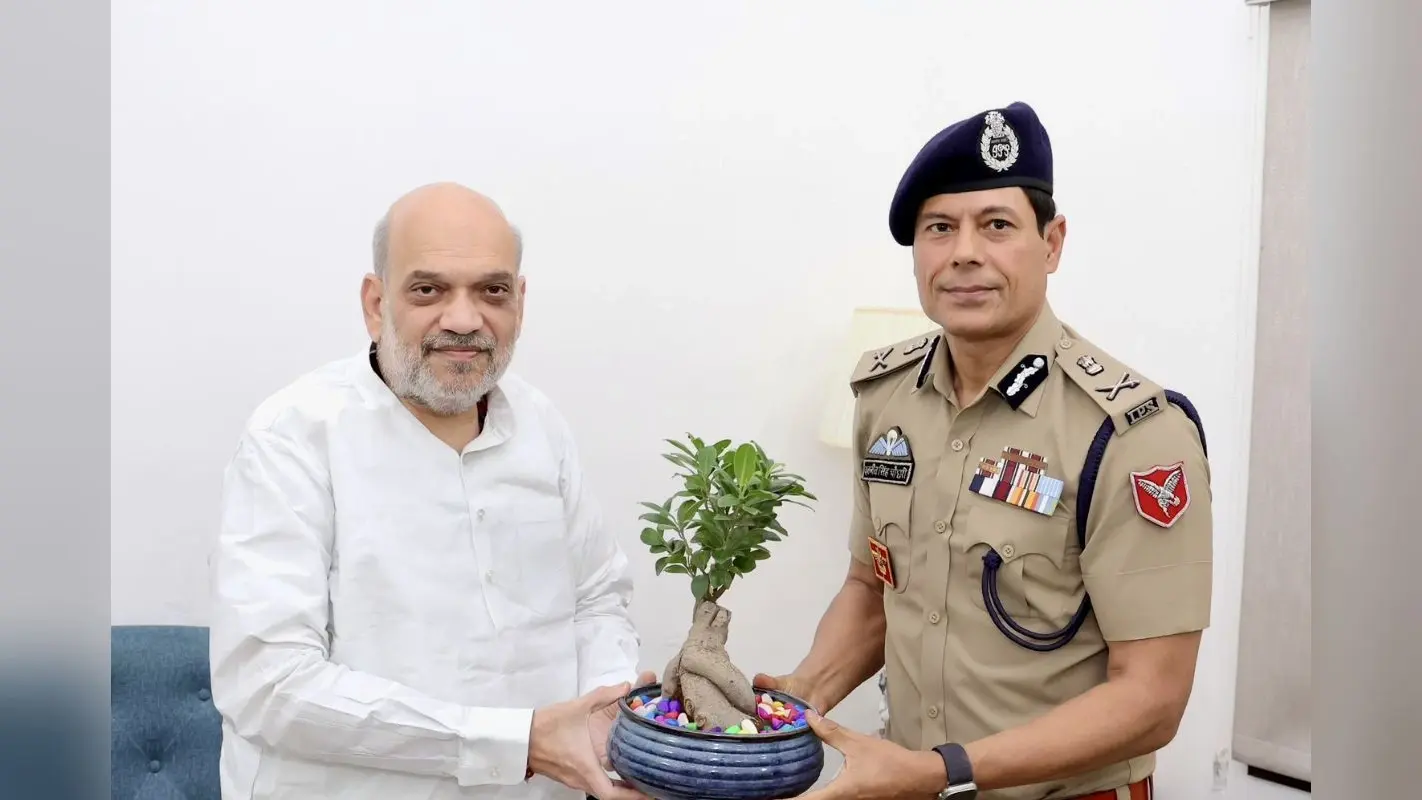 दलजीत सिंह चौधरी को बीएसएफ का अतिरिक्त प्रभार, जानें पूर्व डीजी नितिन अग्रवाल पर क्यों गिरी गाज