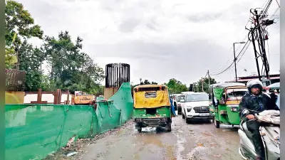 Ranchi news : जाकिर हुसैन पार्क से किशोरी यादव चौक के बीच व्यावसायिक वाहनों का रूट डायवर्ट किया जाये