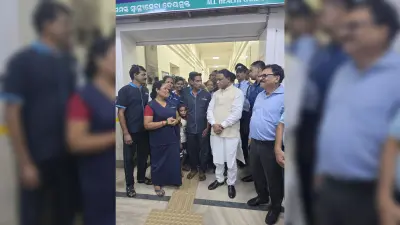 मुख्यमंत्री ने कैपिटल हॉस्पिटल का किया दौरा, मरीजों की देखभाल में सुधार का सुझाव दिया