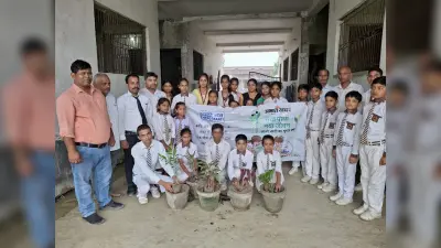 पौधारोपण अभियान प्रभात खबर का सराहनीय कदम : निदेशक