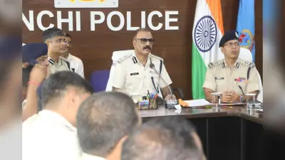 Ranchi news : नशा के कारोबारियों पर करें कठोर कार्रवाई, नेटवर्क ध्वस्त करें : डीजीपी