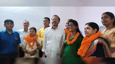 सामुदायिक स्वास्थ्य केंद्र में विदाई समारोह का आयोजन