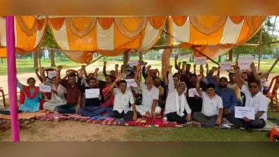 निम्न व उच्चवर्गीय लिपिकों के पदों का एकीकरण कर ग्रेड पे 2400 करे सरकार