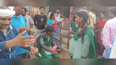 वाहन के धक्के से साइकिल सवार छात्रा घायल