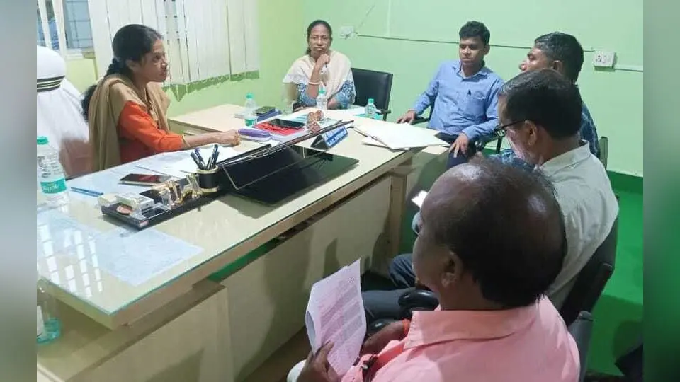 एसी ने की मतदाता सूची द्वितीय पुनरीक्षण कार्य की समीक्षा