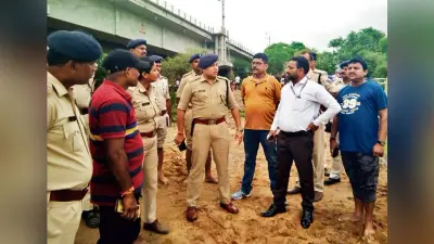 सोन नदी रेलवे पुल के नीचे बोरी में मिले दो शव, फैली सनसनी