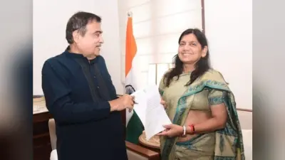 सांसद ने केंद्रीय मंत्री नितिन गडकरी से मुलाकात कर व्यवसायियों की समस्याओं से निजात दिलाने के लिए दिया पत्र