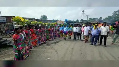 फुटबॉल टूर्नामेंट के फाइनल में जमनीटांड की टीम ने खिताब पर जमाया कब्जा