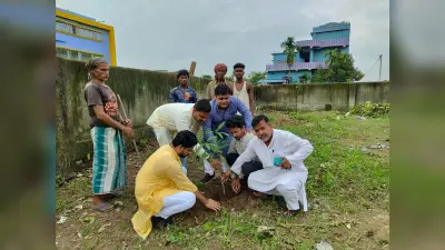 युवा कांग्रेस के 64 वें स्थापना दिवस पर किय गया पौधरोपण