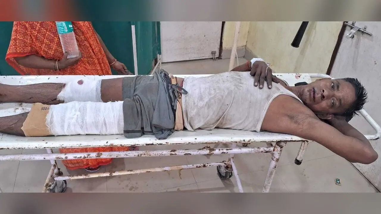 वाहनों की टक्कर में टैंकर चालक घायल, सदर अस्पताल ने किया रेफर