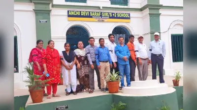 शिक्षकों ने एसीपी व एमएसीपी की मांग को लेकर काला बिल्ला लगाकर जताया विरोध