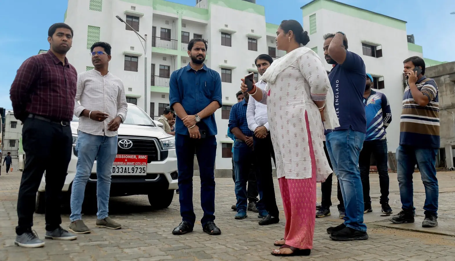 स्मार्ट सिटी की छह परियोजनाओं का एडीएम ने लिया जायजा, शीघ्र पूरा करने का दिया निर्देश