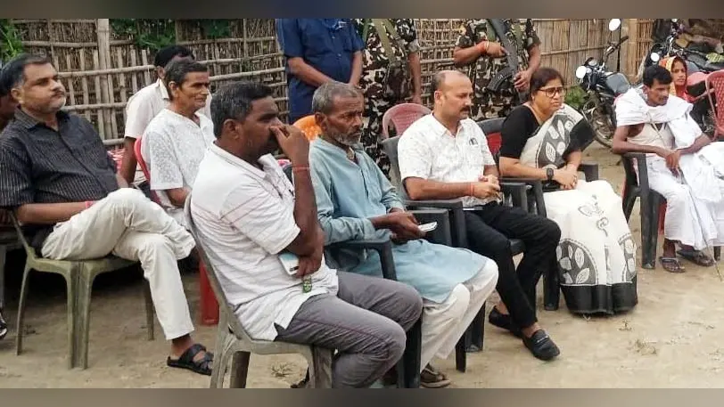 मृतक के परिजनों को मंत्री ने दी सांत्वना