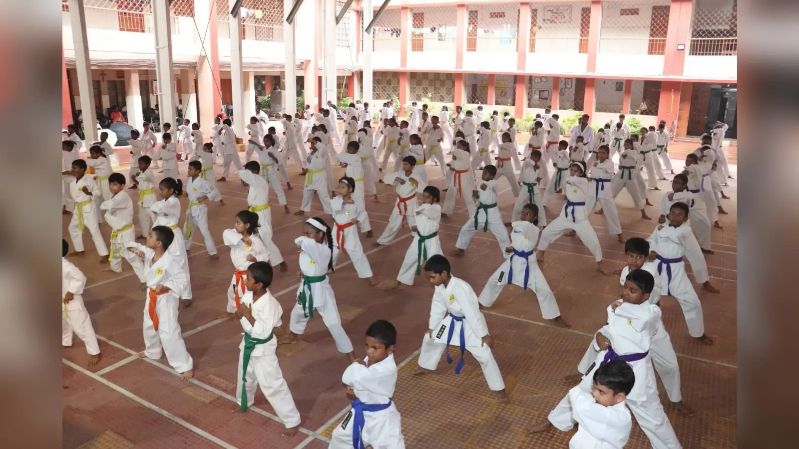 Karate: सिकोकई कराटे ग्रेडिंग में 351 खिलाड़ी सफल