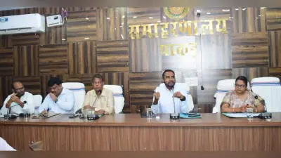 पाकुड़ में 14 की सुबह छह से नौ बजे तक भारी वाहनों के प्रवेश पर रहेगी रोक