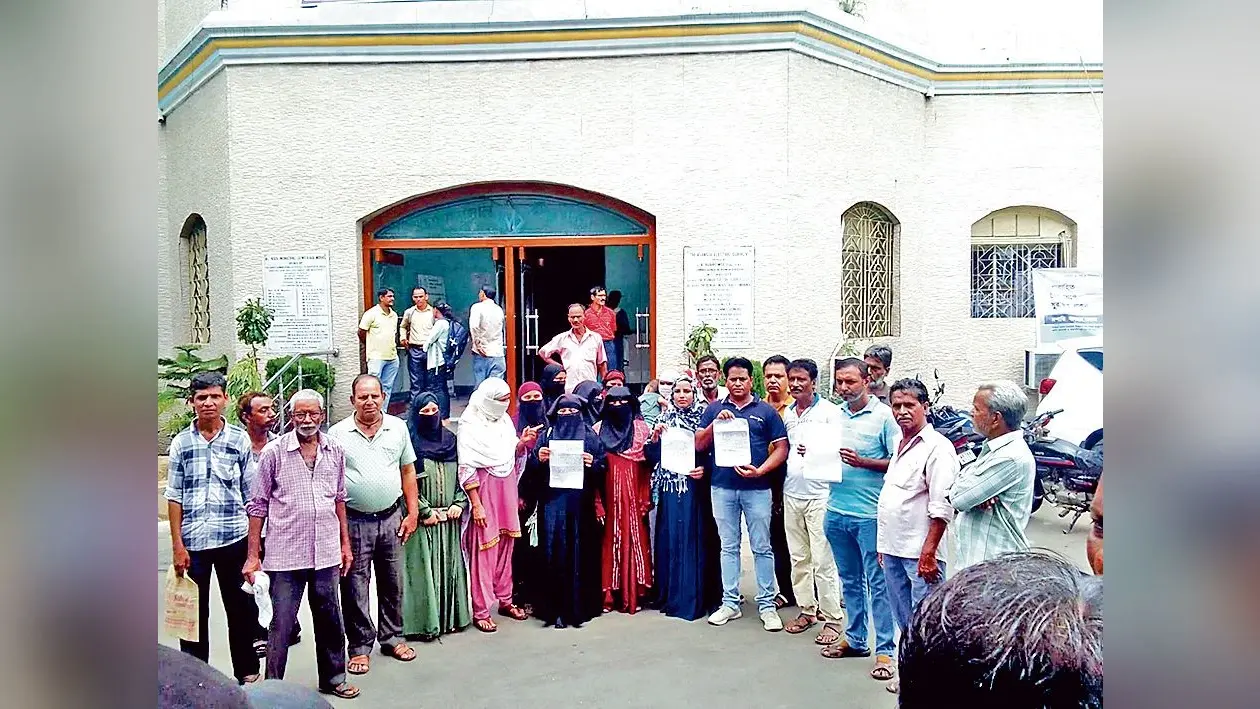 जल समस्या बनी राजनीति का अखाड़ा