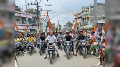 भाजपा ने शेरघाटी में निकाली बाइक तिरंगा यात्रा