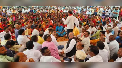 अंचल कार्यालय में व्याप्त भ्रष्टाचार के विरोध में भाजपा ने दिया धरना
