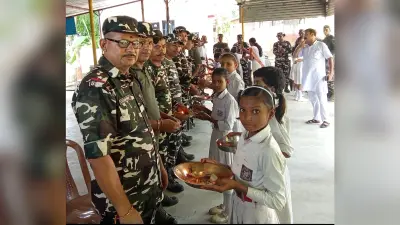 एसएसबी जवानों को स्कूली बच्चियों ने बांधी राखी