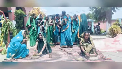 स्कूली बच्चों ने मनाया सावन महोत्सव