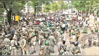 Ranchi News: सीजीएल परीक्षा की तिथि बदलने की मांग को लेकर छात्रों का प्रदर्शन