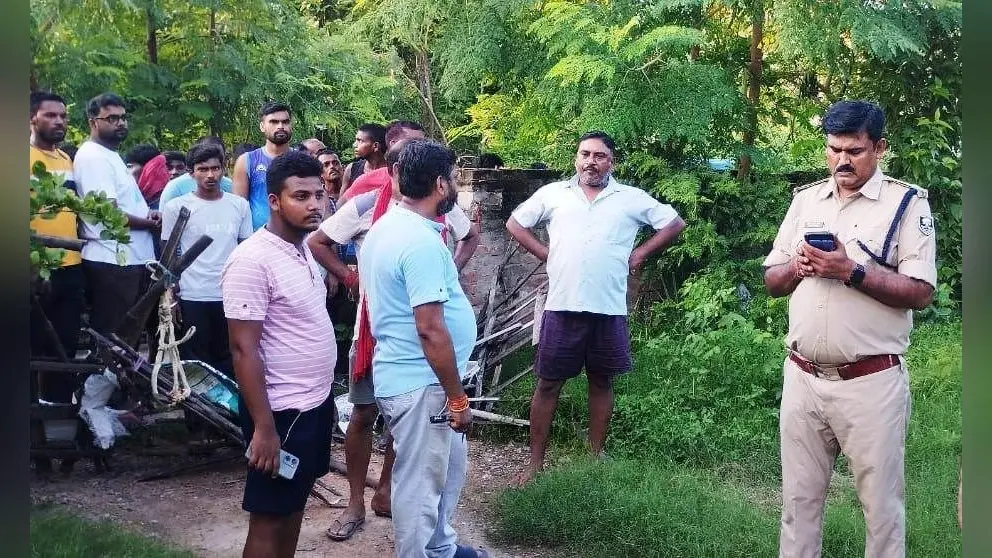 जमालपुर में ई-रिक्शा चालक को अपराधियों ने मारी गोली, स्थिति गंभीर