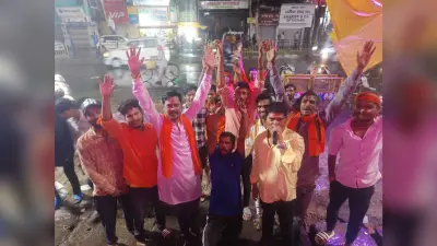 RANCHI NEWS SAWAN : पहाड़ी बाबा के दर्शन के लिए आधी रात से ही भक्तों की लगी कतार