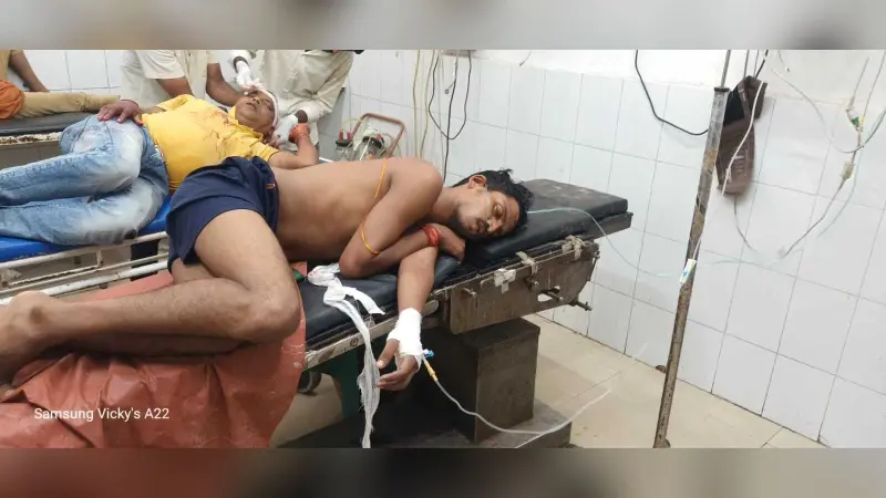 पत्नी से विवाद के बाद फंदे से झूला पति, एसएनएमएमसीएच में कराया गया भर्ती