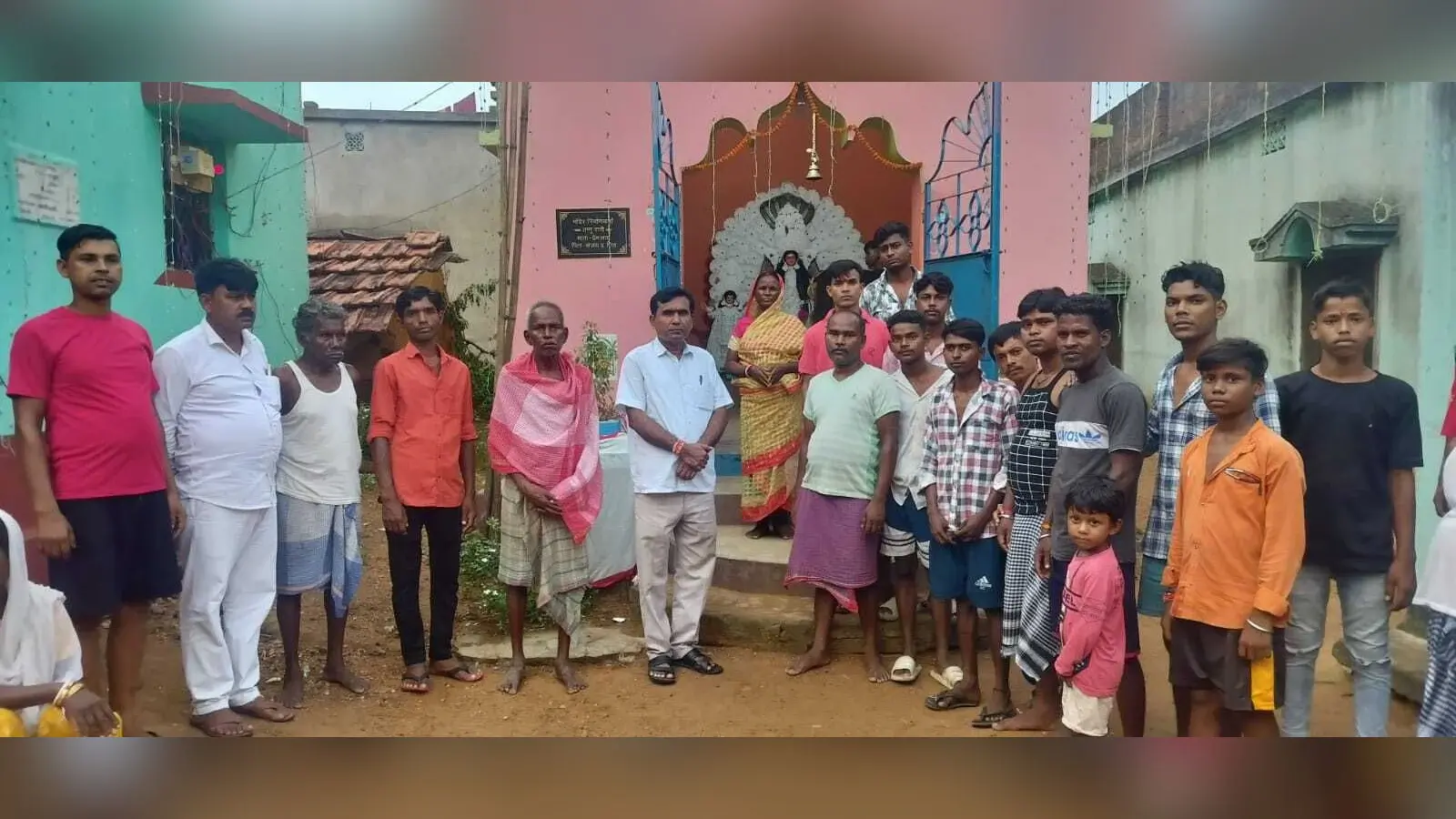 मां मनसा की प्रतिमा विसर्जन में शामिल हुए भाजपा नेता