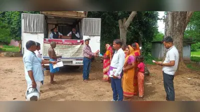 चलंत अदालत में लोगों को कानून की दी गयी जानकारी