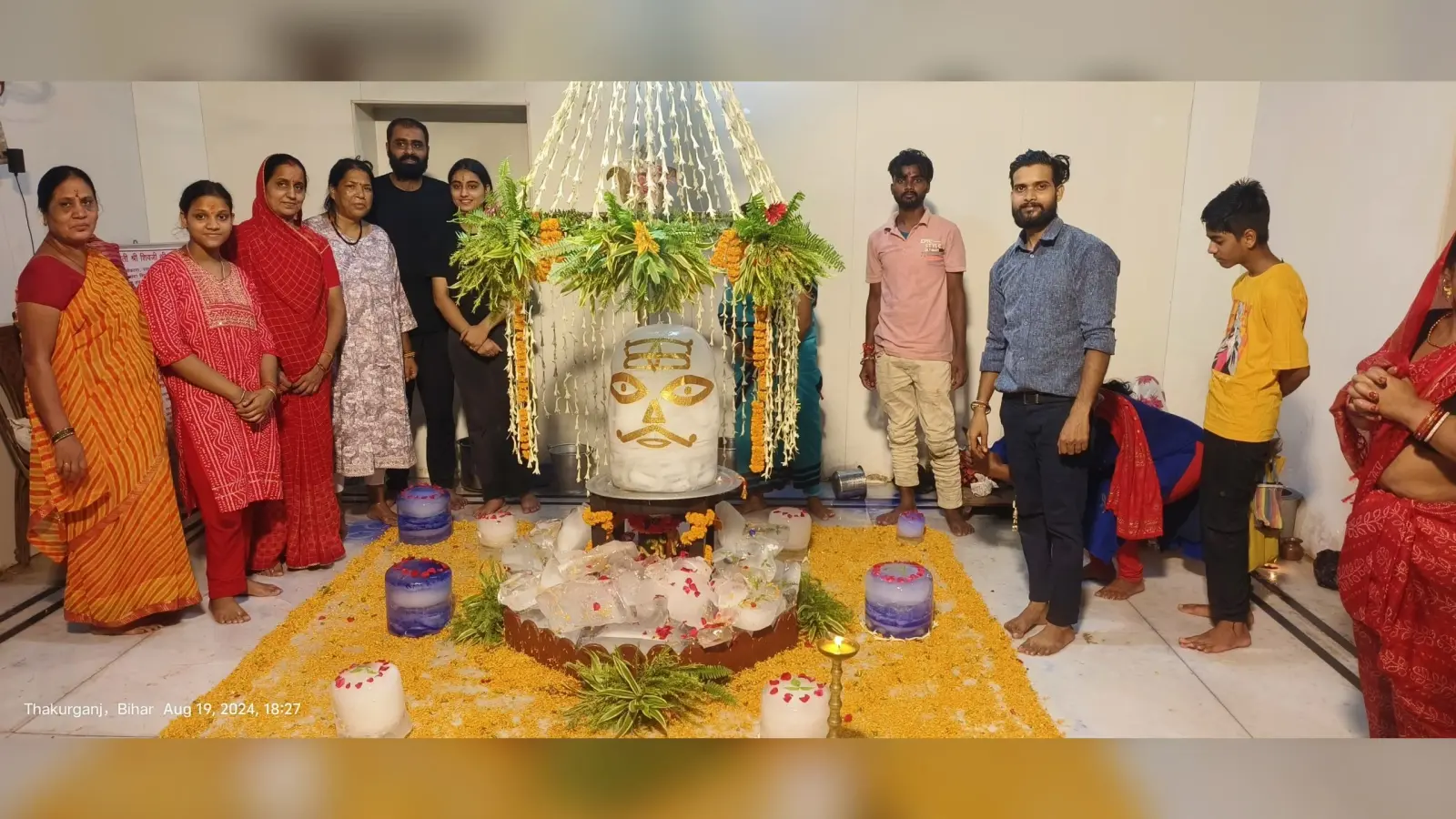 हरगौरी मंदिर में बर्फानी बाबा का दर्शन कर निहाल हुए भक्त