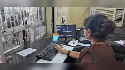 जमालपुर स्टेशन पर लगाया गया डायनेमिक क्यूआर कोड, यात्रियों को मिली बड़ी सुविधा