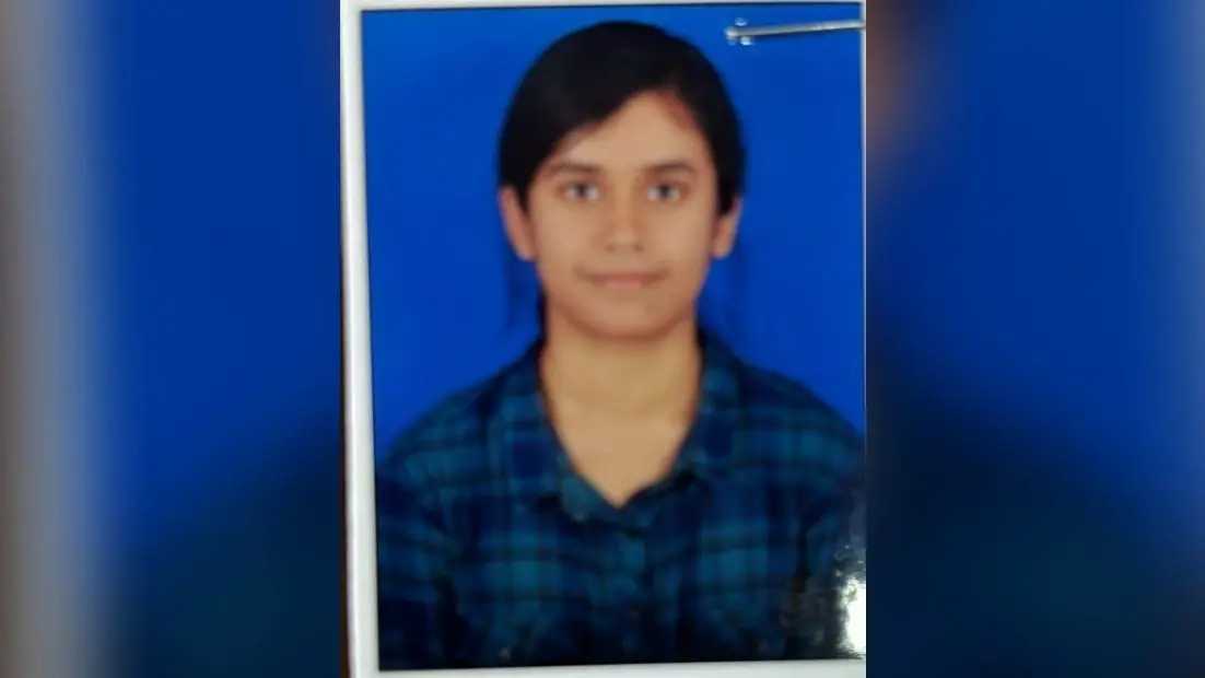 ब्लू प्वाइंट पाउंड में कूद ब्रिजफोर्ड की कर्मचारी ने दी जान