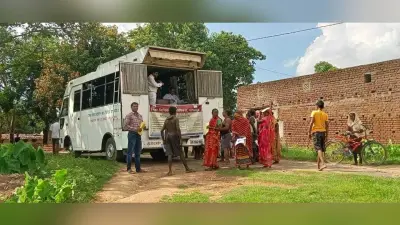 डुमरिया गांव में लोगों को दी गयी कानून की जानकारी
